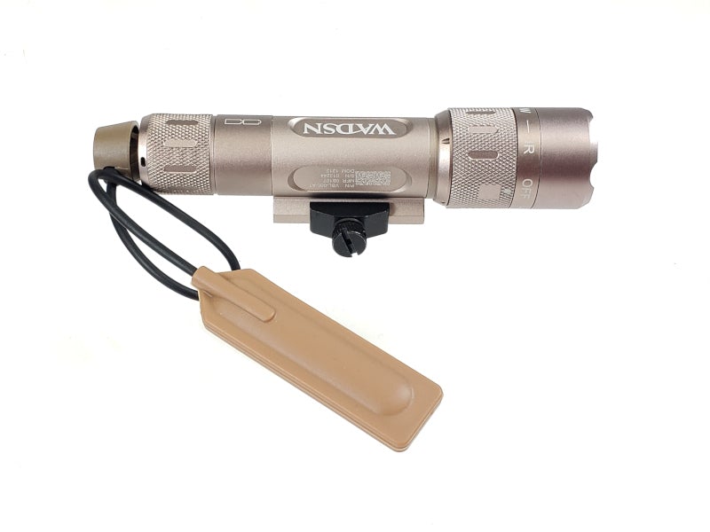 WADSN WMX200 Tactical Weapon Light (DE) - eHobbyAsia